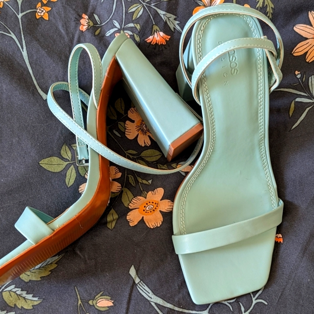 ASOS Design - New Heels - US Size 9
